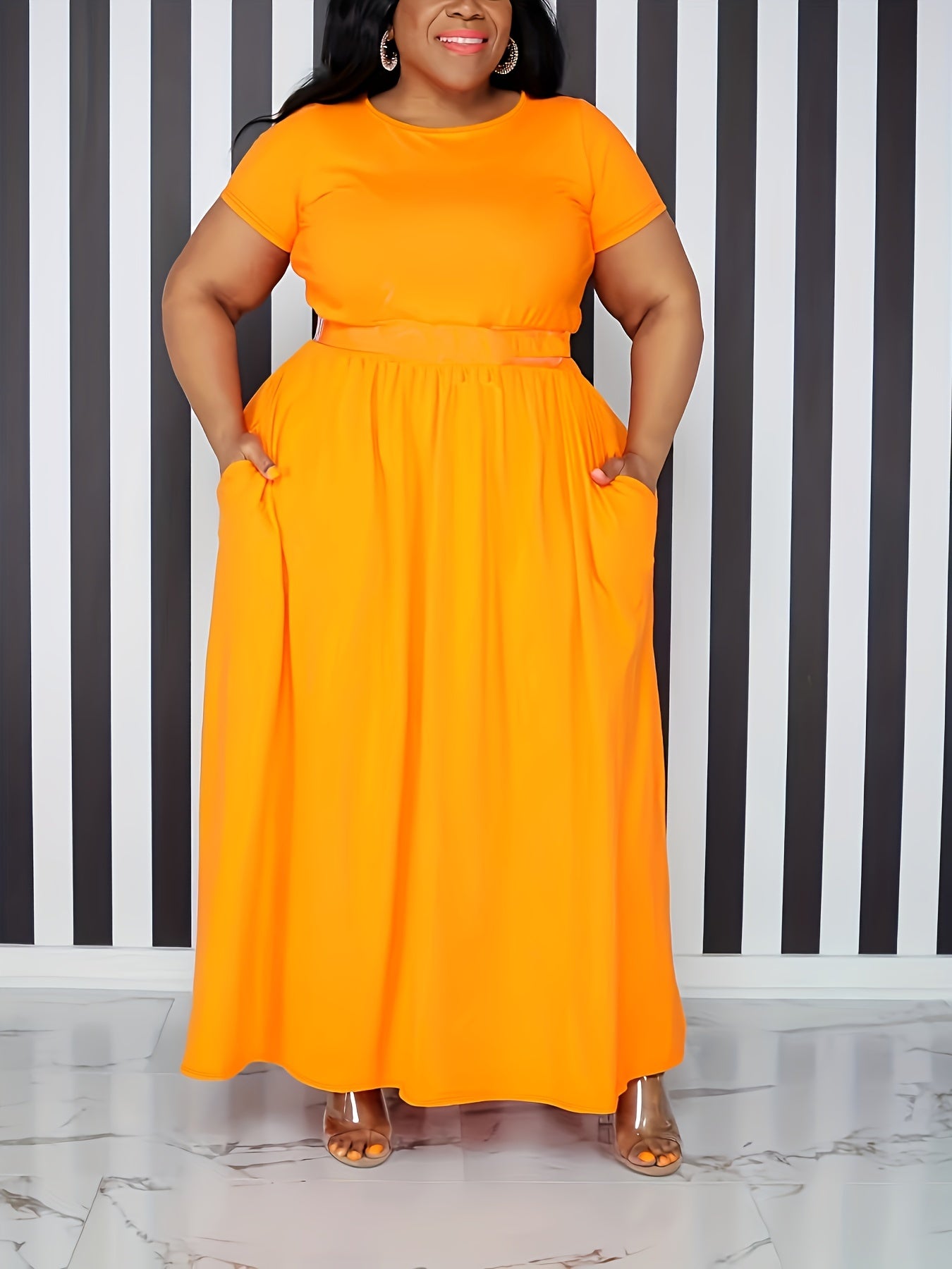 Plus Size Solid Short Sleeve Maxi Dress, Women's Plus Medium Stretch Elegant Long Dress