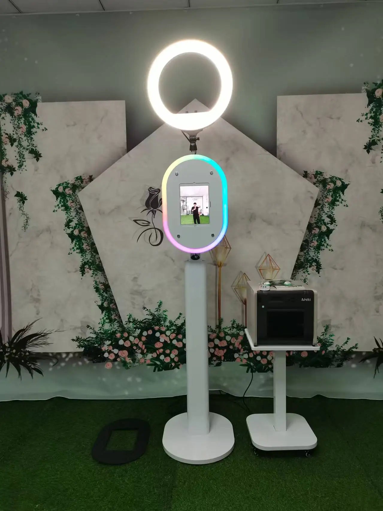 Party Supplies Light Weight Photo Booth Ipad for Wedding and Event Portable Selfie Photo Booth Machine With Bright Light