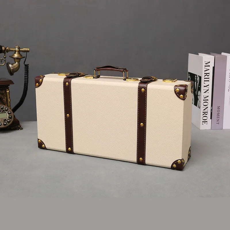 Luxury Vintage Trunk Travel Hand Big Suitcases Leather Luggage Under Bed Clothing Organizer Storage Box Antique Bin Customized