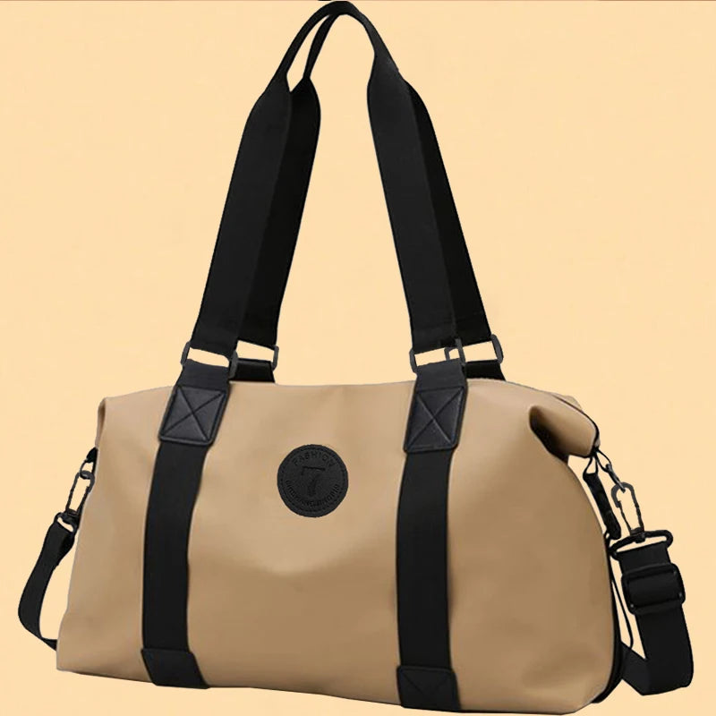 Leisure travel luggage bag