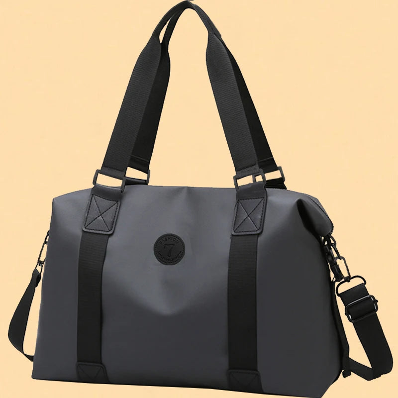 Leisure travel luggage bag
